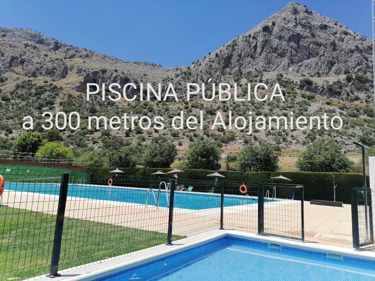 Apartamentos Buganvilla Villaluenga Del Rosario Exterior photo