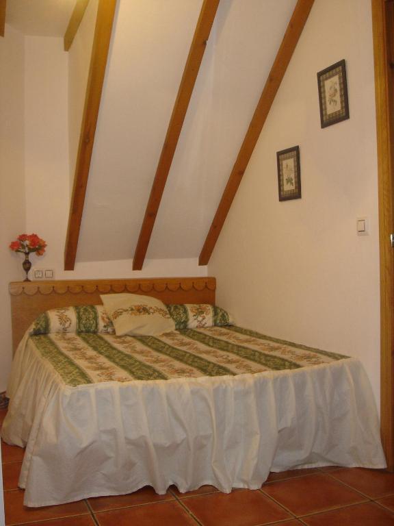 Apartamentos Buganvilla Villaluenga Del Rosario Room photo